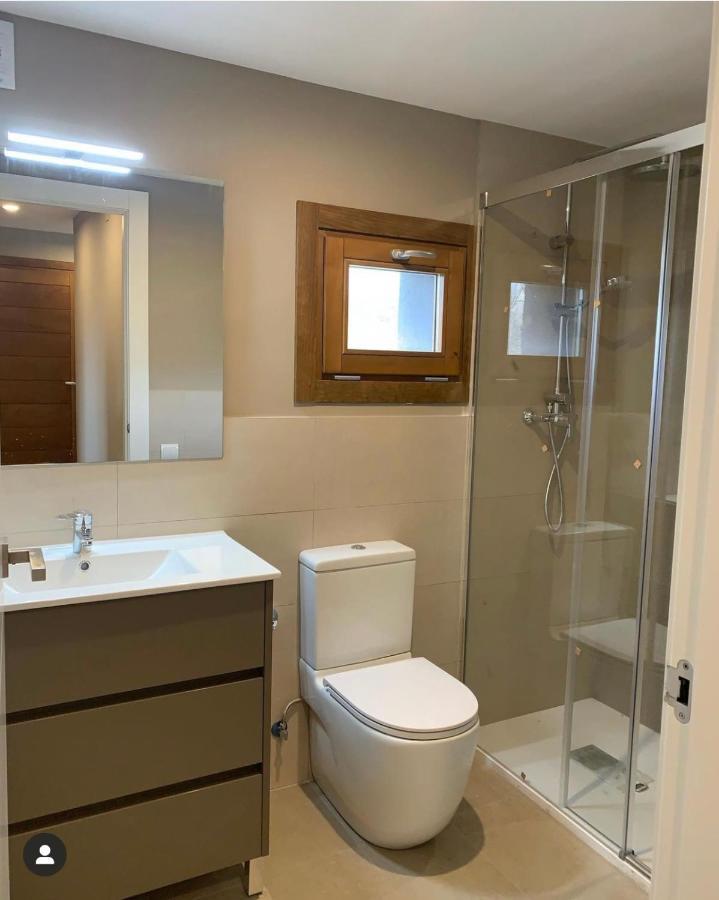 La Pause 25 Apartment Sainte-Leocadie Ngoại thất bức ảnh